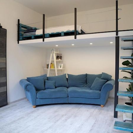 Sweety Blue Apartman Near Oktogon Boedapest Buitenkant foto